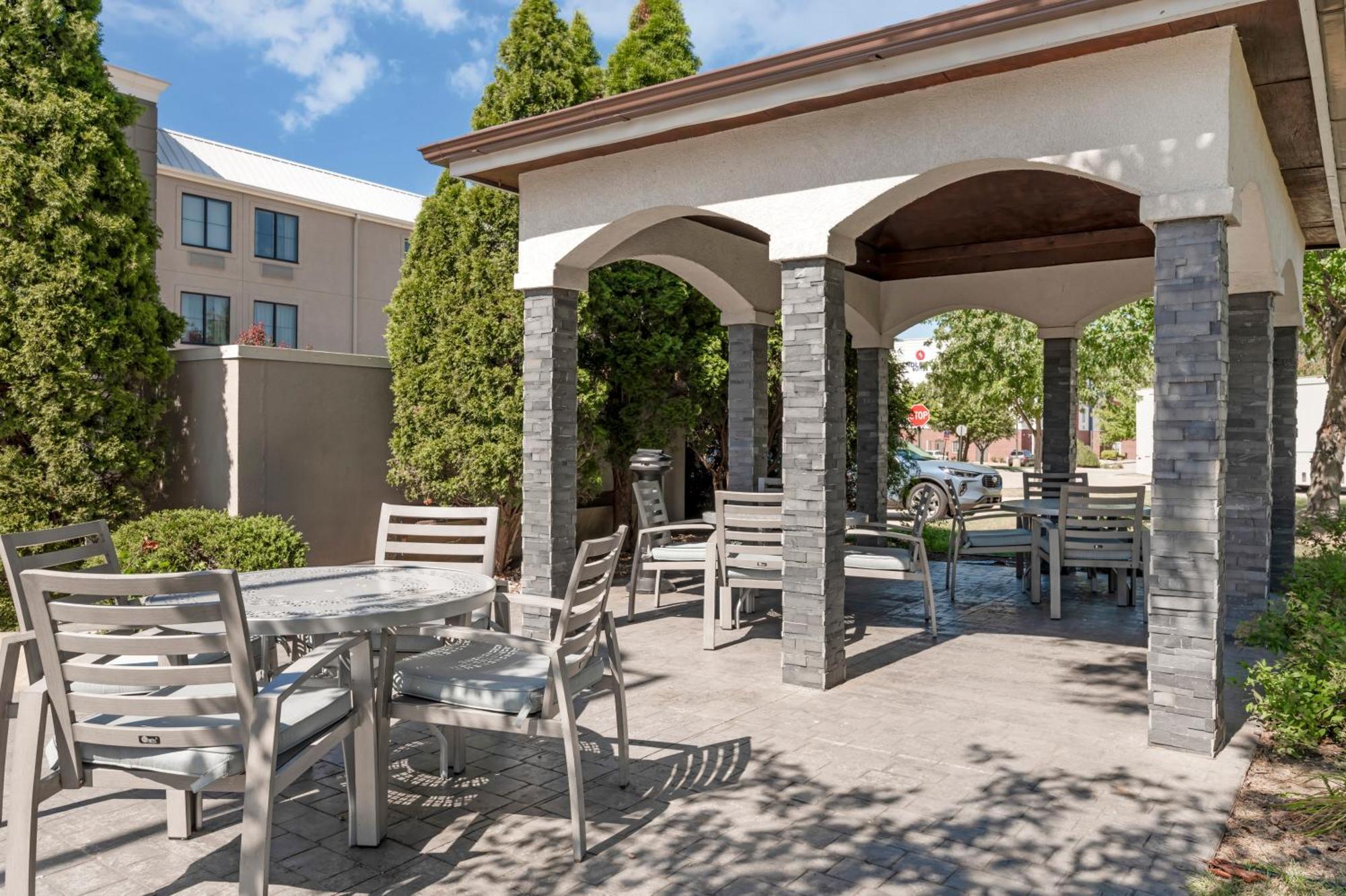 Best Western Plus University Area